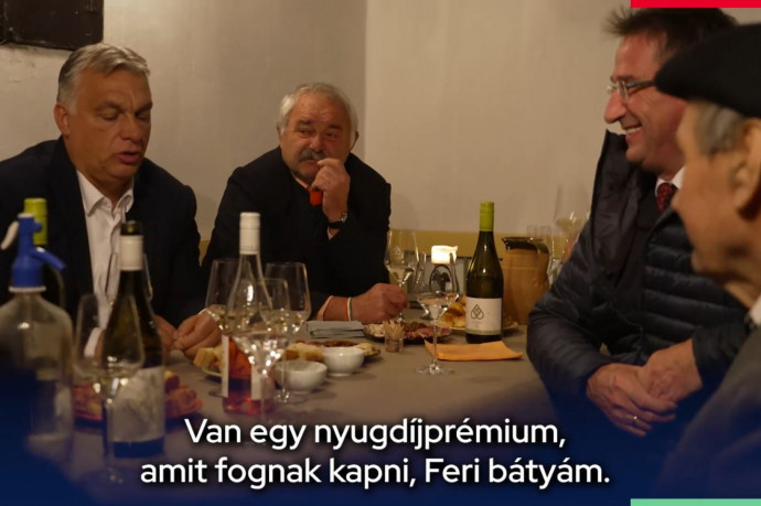 Történelmi videó: két hónapja Orbán még Völner Pállal borozgatott és pogácsázott