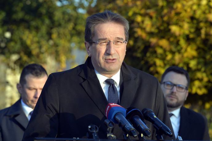 Az ellenzék parlamenti vizsgálóbizottságot állítana fel a Völner-ügyben