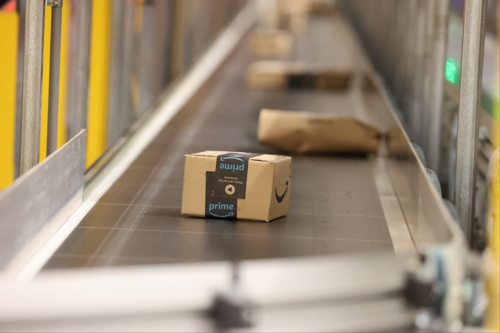 1,13 milliárd euróra bírságolta az Amazont az olasz versenyhatóság