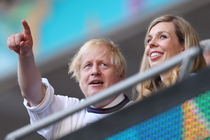 Boris Johnson apa lett, immáron hetedszer