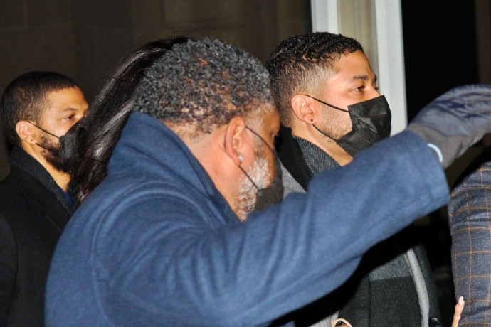 Bűnösnek találták az esküdtek Jussie Smollett amerikai színészt, aki önmaga ellen szervezett homofób támadást