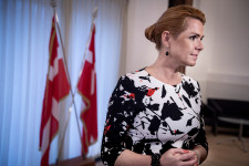 Börtönbe kell mennie a volt dán bevándorlási miniszternek, amiért menekült házaspárokat szakítottak el egymástól