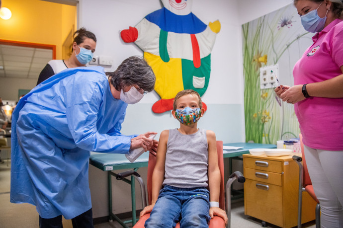 38 ezer 5-11 év közötti gyereket regisztráltak koronavírus elleni védőoltásra