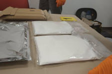 Egy hónap alatt hat kiló amfetamint rendelt a darkneten két soproni férfi, őrizetbe vették őket