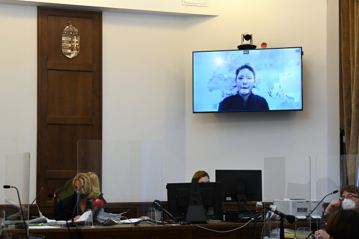 Tanúmeghallgatás a 2019. május 29-i dunai balesetet okozó Viking Sigyn szállodahajó ukrán kapitánya ellen indult büntetőper tárgyalásán a Pesti Központi Kerületi Bíróság tárgyalótermében 2021. december 16-án – Fotó: MTI / Máthé Zoltán