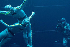 Egy év múlva itt az Avatar 2, Kate Winslet hét és fél percig bírta egy levegővel a víz alatt a forgatás során