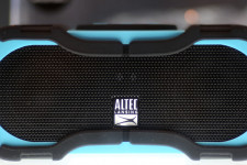 Egy hét múlva karácsony, a népszerűbb bluetooth hangszórókból is alig van már az online boltokban