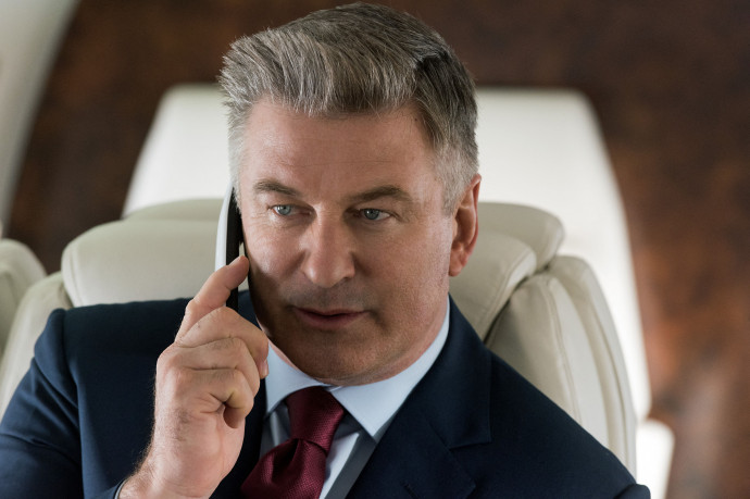 Bekérte a bíróság Alec Baldwin mobilját a lelőtt operatőr ügyében