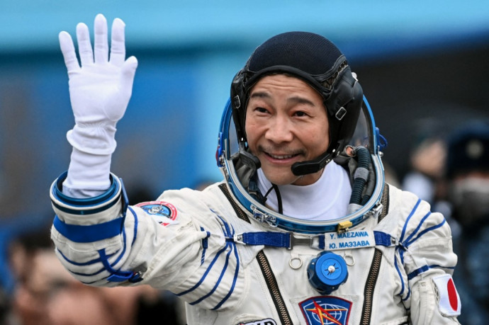 Tizenkét nap után visszatért a Földre a japán űrturista