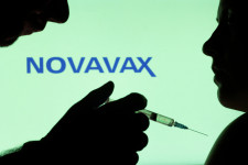 Megvan az uniós jóváhagyás, jöhet a Novavax vakcinája is