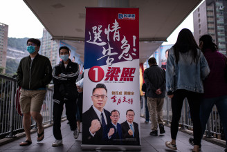 Megszületett a hongkongi típusú demokrácia, ahol 90-ből 89 képviselő Kína-párti