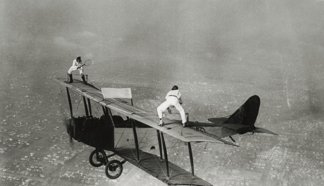 Gladys Roy és Ivan Unger ikonikus teniszezős képe. Forrás: Bettmann / Contributor / Getty Images