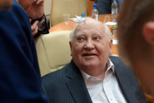Gorbacsov: Az Egyesült Államok arrogánsan viselkedett a hidegháború után