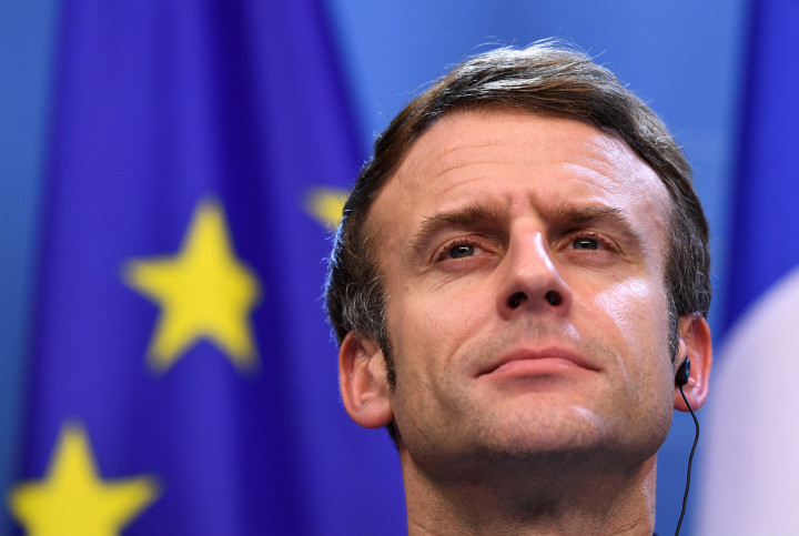 Emmanuel Macron december 17-én egy sajtótájékoztatón – Fotó: John Thys/Pool via Reuters