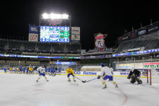 Fűteni kell a jeget az NHL szabadtéri meccsén, mert túl hideg van