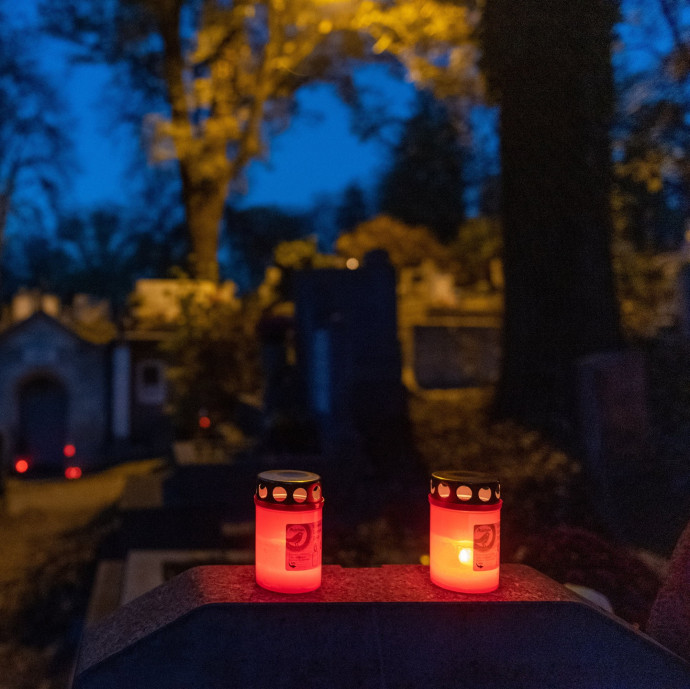 Egyszerűen meg lehetne oldani, hogy az özveggyé váló nyugdíjasok ne szegényedjenek el