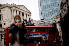 Túl könnyen csúsznak a szürke zónába Londonban az új típusú pénzügyi cégek
