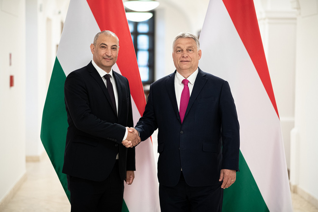 Sztojka Attila és Orbán Viktor a kormányiztos kinevezése után – Fotó: Társadalmi Esélyteremtési Főigazgatóság