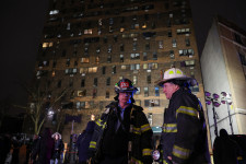 Tűz ütött ki egy lakóházban Bronxban, 19 ember meghalt
