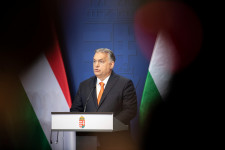 Orbán Viktor először tárgyalt az új izraeli miniszterelnökkel