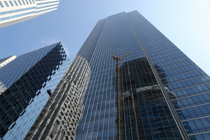 Vészesen dől és süllyed a San Franciscó-i luxustoronyház, a Millennium Tower
