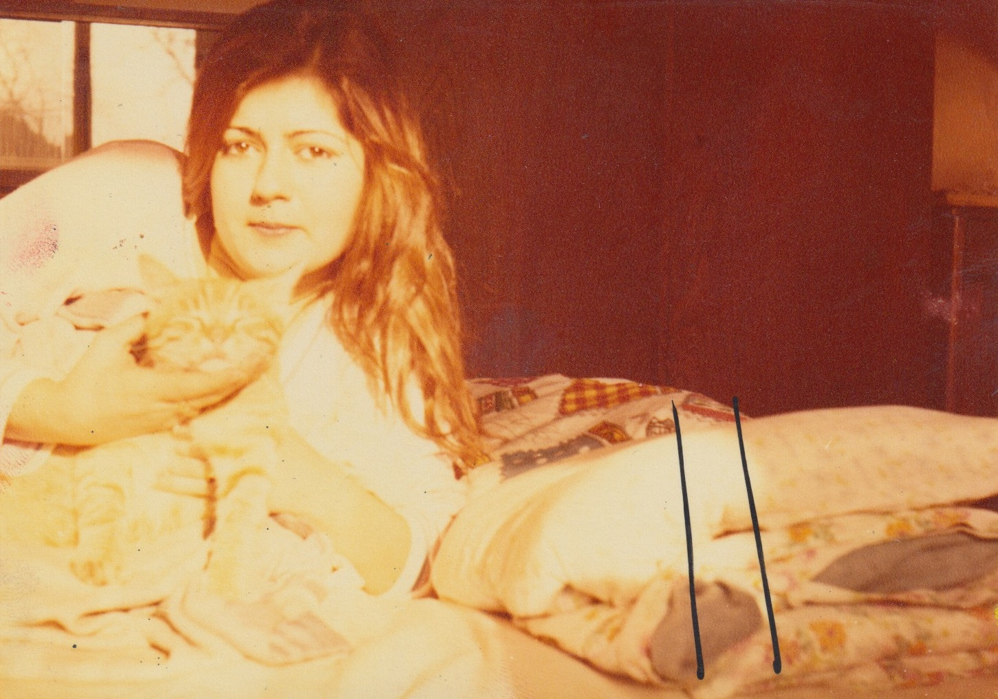 A Keresztanya macskával című 1984-es képének alapja – Forrás: Bernáth/y Sándor
