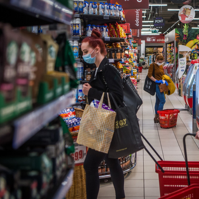 A legszegényebb kétmillió magyart célozza a kormány a bolti árstoppal