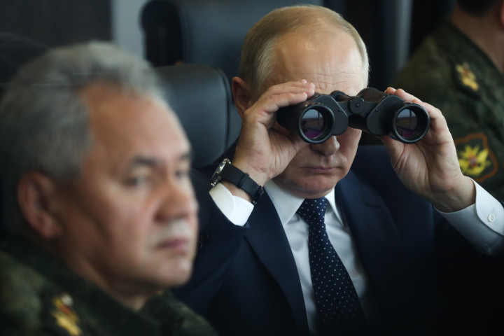 Vlagyimir Putyin egy hadgyakorlaton 2021. szeptemberében – Fotó: Sergei Savostyanov / TASS / Getty Images