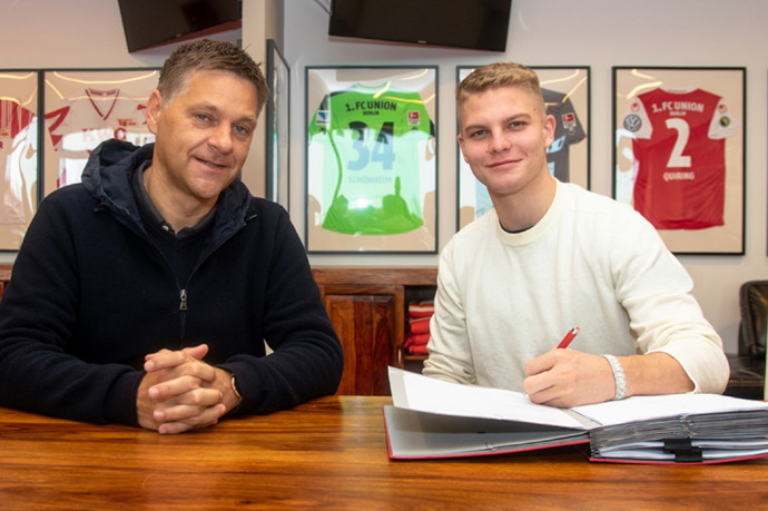 A Bundesliga meglepetéscsapatához szerződött Schäfer András