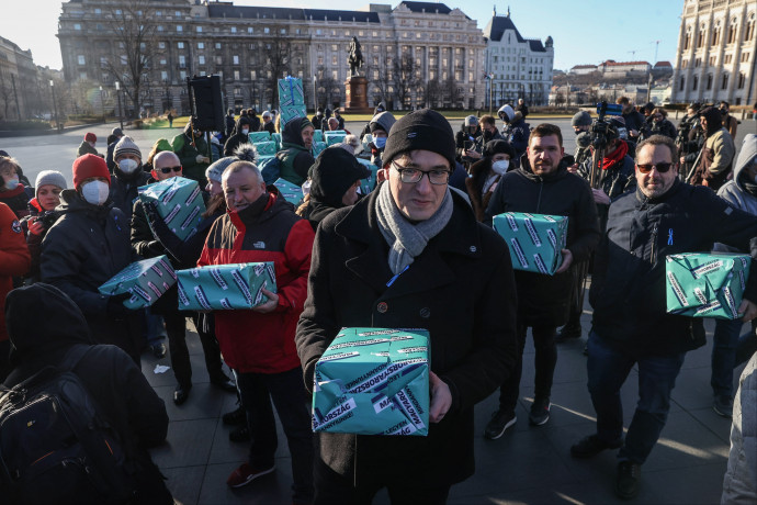 Márki-Zay Péter: Nekünk van 235 ezer bátor emberünk