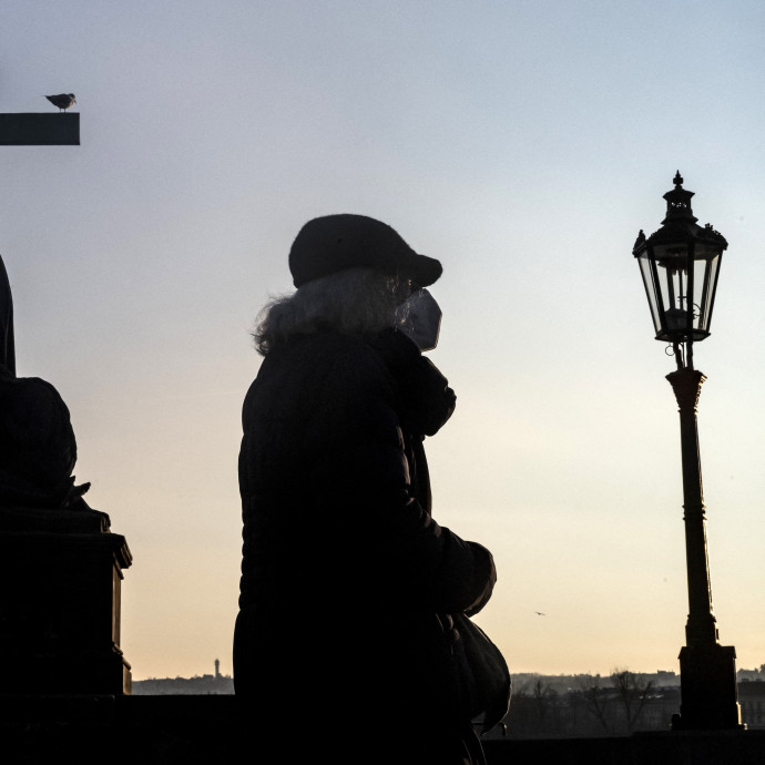 Rekordszinten a fertőzöttek száma több visegrádi országban