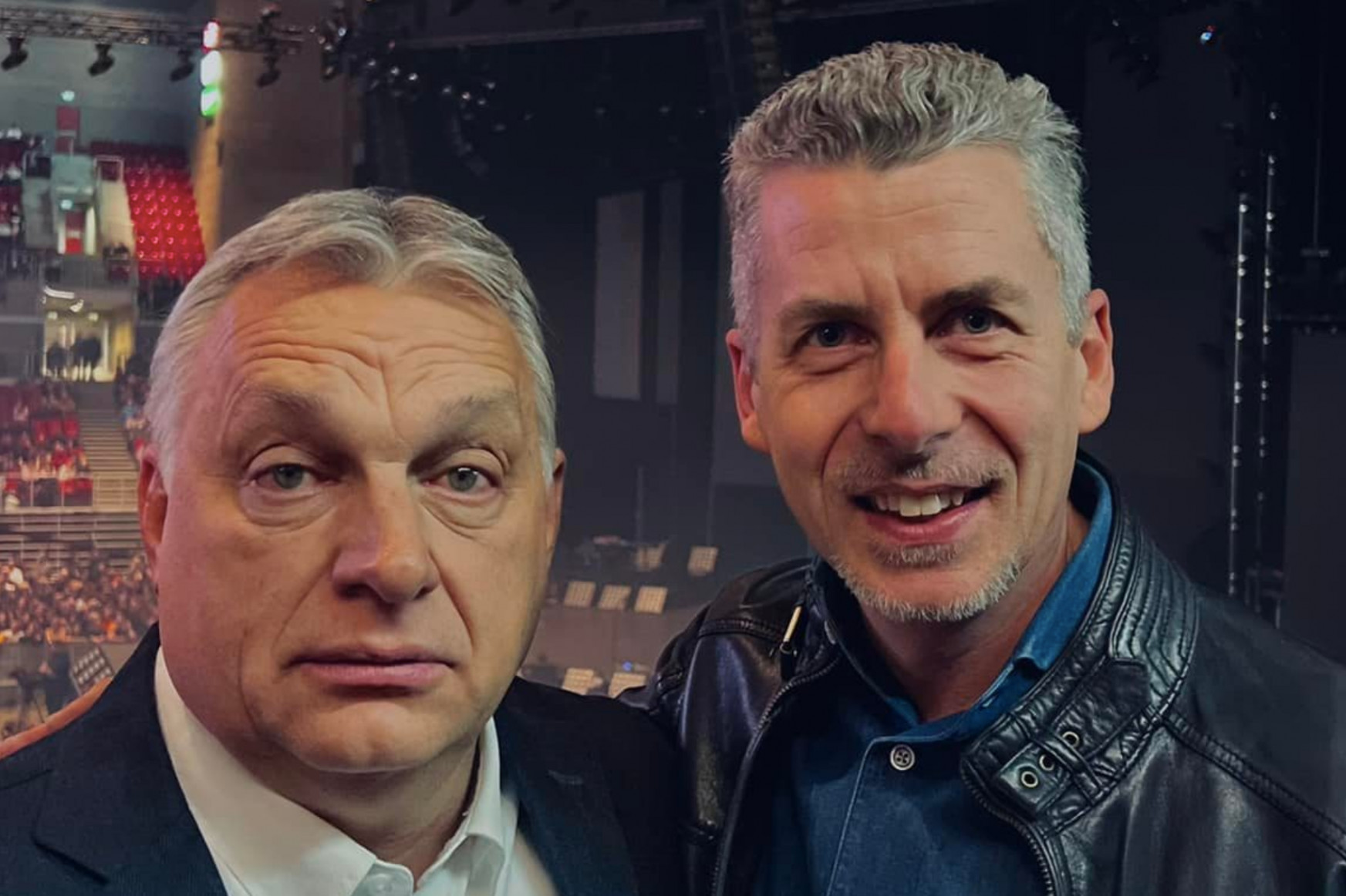 A hétvége a miniszterelnöknek is hétvége: Orbán Viktor koncertre látogatott