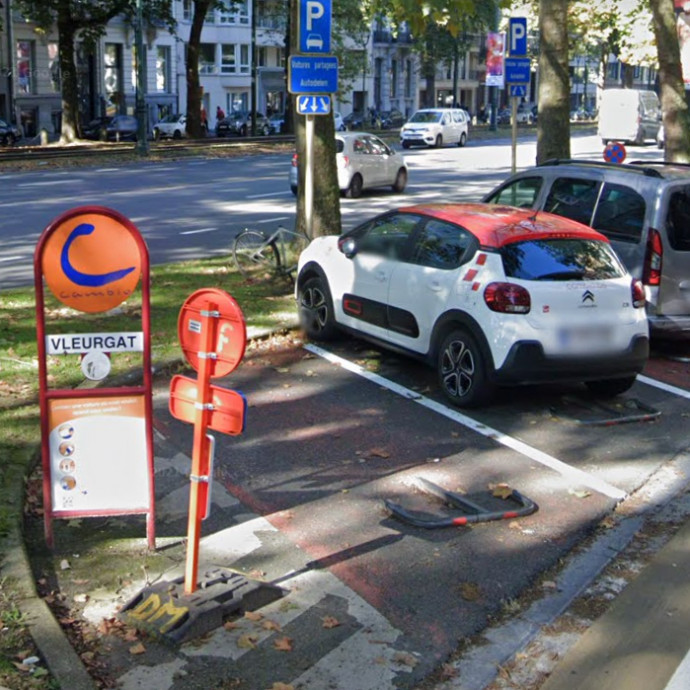 Szükség van még saját kocsira, vagy járhatunk helyette közautóval?