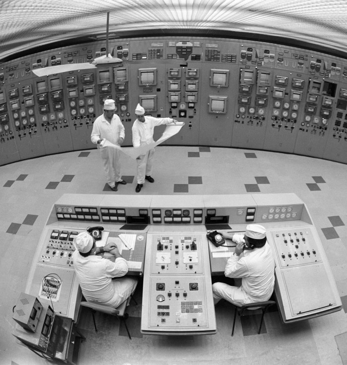 A kazah Sevcsenko atomerőmű vezérlőpultja még a szovjet időkben, 1977-ben – Fotó: Voronin Viktor / Sputnik / Sputnik via AFP
