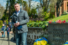 Vitalij Klicsko viccnek nevezte az Ukrajnának ajánlott német katonai sisakokat