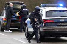 Elfogtak több gyanúsítottat a németországi kettős rendőrgyilkosság ügyében