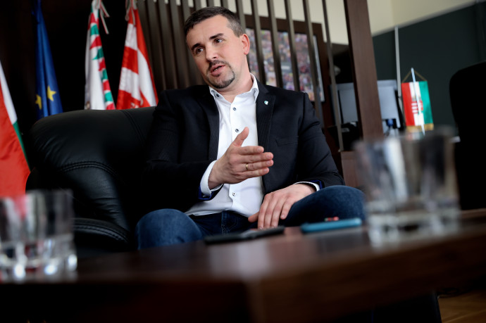 Petíciót indít a kötelező oltás ellen a Jobbik