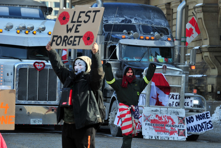 Tüntetők Ottawában 2022. február 2-án – Fotó: KADRI MOHAMED / 2022 Anadolu Agency via AFP