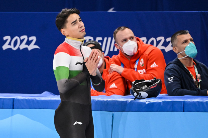 Liu Shaolin Sándor az ezer méter olimpiai döntője után, Pekingben – Fotó: ANNE-CHRISTINE POUJOULAT / AFP