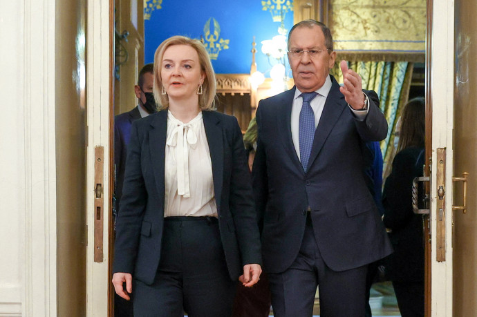 Liz Truss brit és Szergej Lavrov orosz külügyminiszter – Fotó: Orosz Külügyminisztérium / Reuters