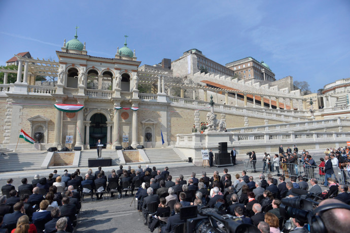 A Várkert Bazárban tart évértékelőt Orbán Viktor szombaton