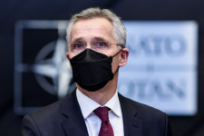 A NATO megerősíti katonai jelenlétét Európában az orosz fenyegetettség miatt