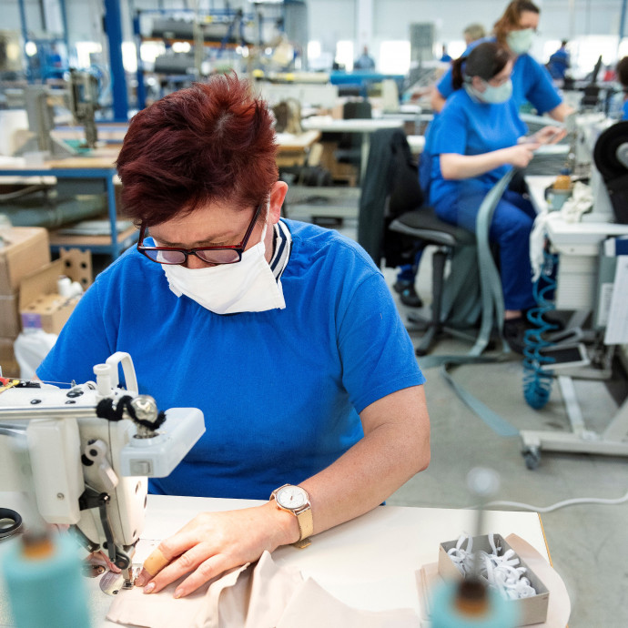 Nettóban az utolsó helyre volt elég a 2010-es évek tempósabb magyar minimálbér-emelése, bruttóban a régiós középmezőnyre