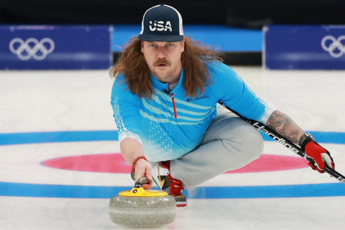 Rákos gyerekek parókáihoz ajánlotta fel loboncát az amerikai curlinges