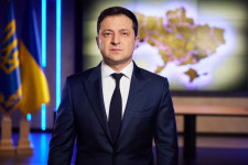 Ukrán elnök: Fontolóra veszem az Oroszországgal fenntartott diplomáciai kapcsolatok megszakítását
