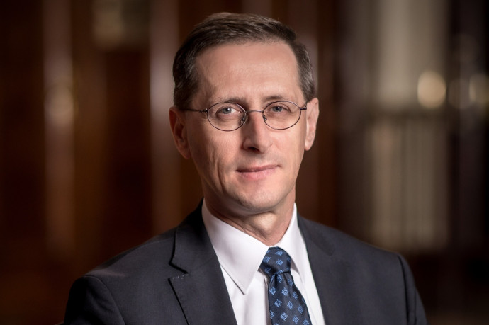 Két héten belül utalják az szja-visszatérítést az adóbevallásban igénylőknek