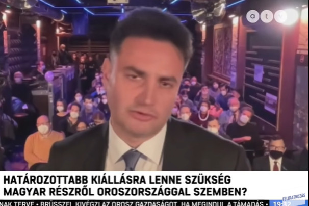 Fact-check: Erre alapozza a kormány, hogy „a baloldal katonákat és fegyvereket küldene” Ukrajnába