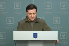 Légiszirénákra keltek a kijeviek, Zelenszkij is megerősítette, hogy légicsapások érték az ukrán fővárost