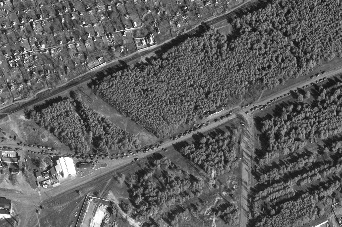 Orosz csapatok tartanak Ukrajna felé