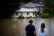 Hét ember meghalt Ausztráliában a hirtelen esőzések utáni áradásokban